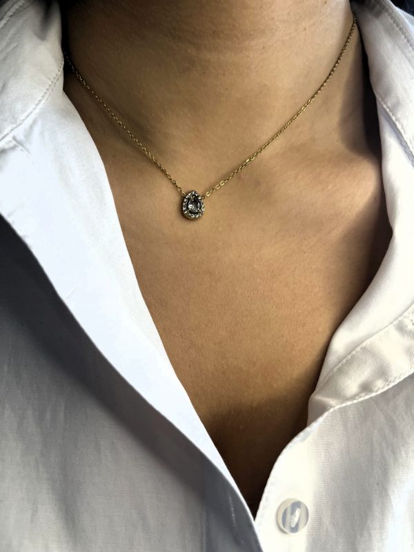 Perle d'eau dorée